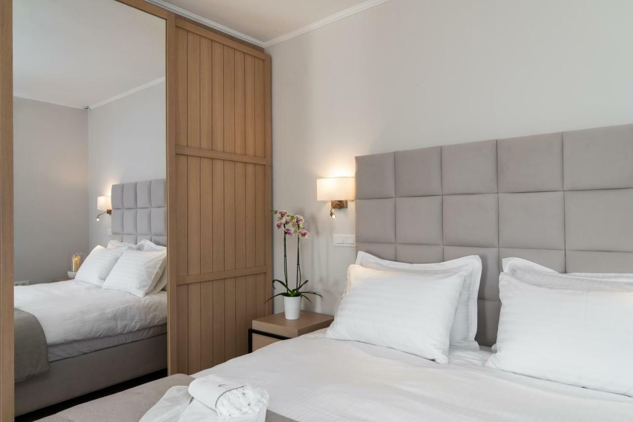 Porto Vecchio Luxury Suites Spetses Town Екстер'єр фото
